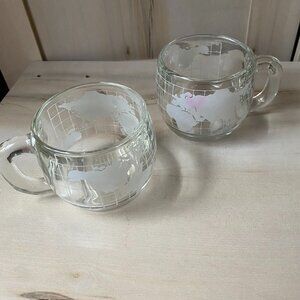 2 VTG 70s Nestle Globe Clear Etched Mugs Coffee Study Retro Academia Office 8oz